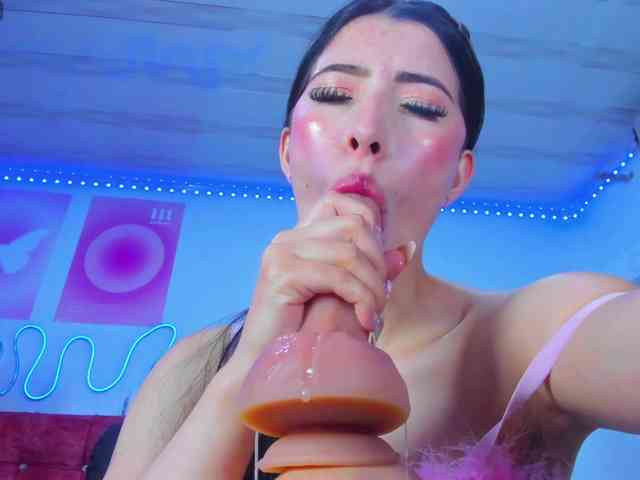 cloe777 webcam