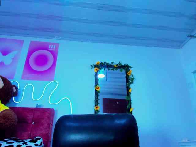 cloe777 webcam