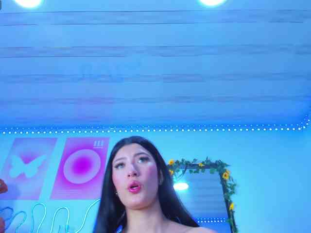 cloe777 webcam