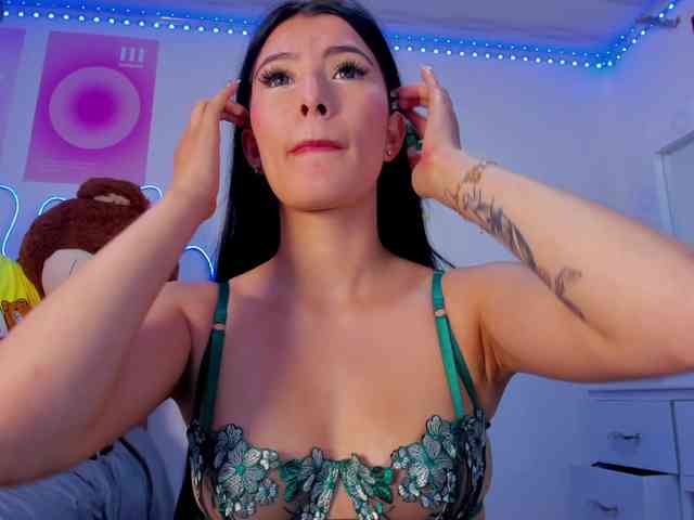 cloe777 webcam