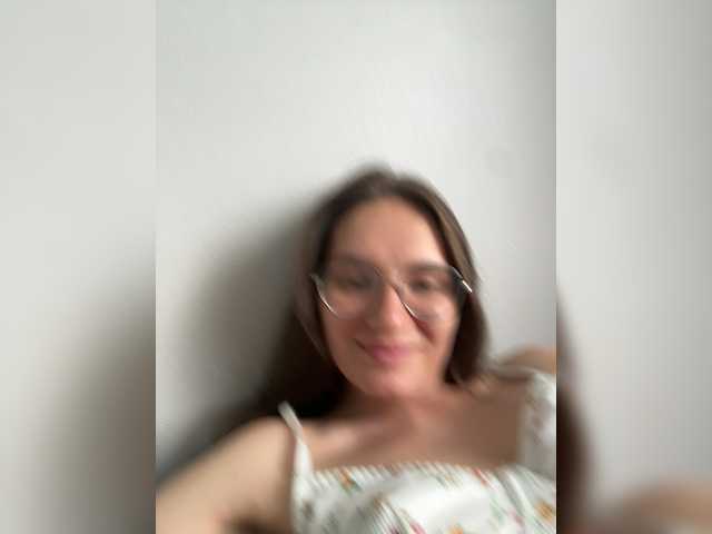 Vishka69 live cam on BongaCams