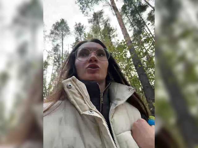 Vishka69 live cam on BongaCams
