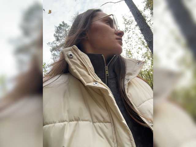Vishka69 live cam on BongaCams