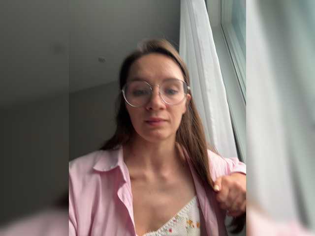 Vishka69 live cam on BongaCams