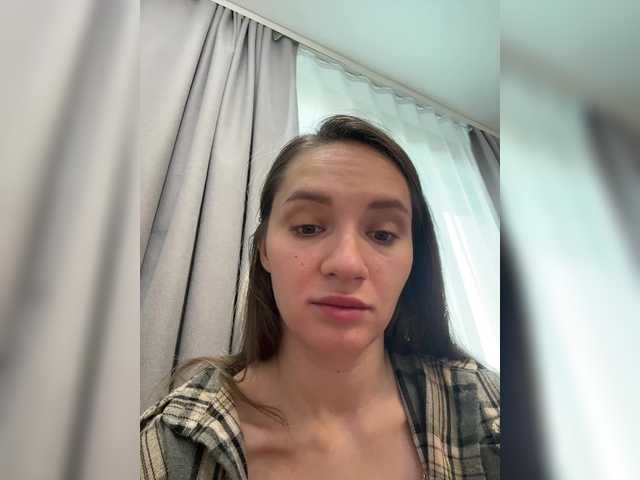 Vishka69 live cam on BongaCams