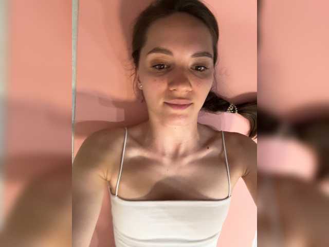 Vishka69 live cam on BongaCams