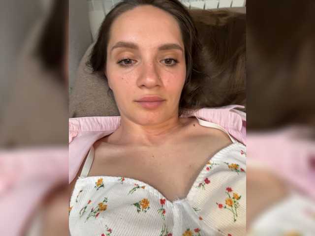 Vishka69 live cam on BongaCams