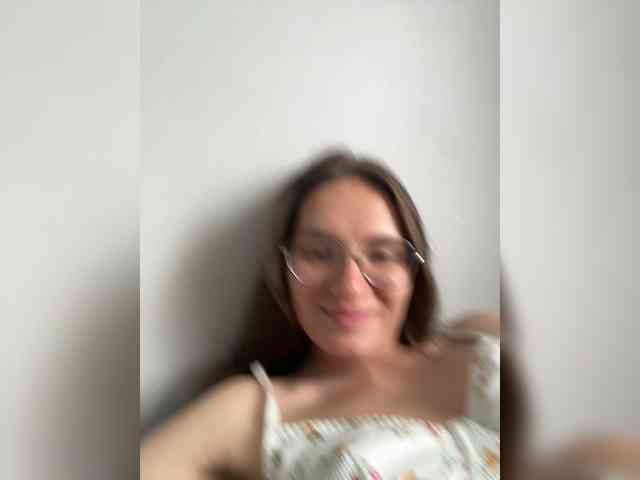 Vishka69's cam show statistics and live stream