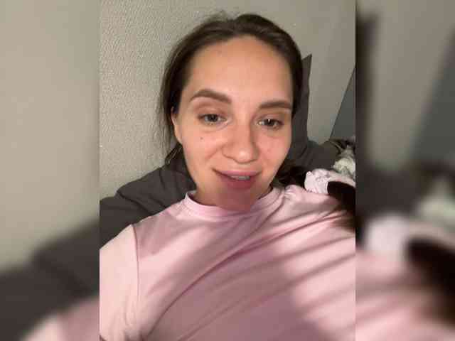 vishka69's live room