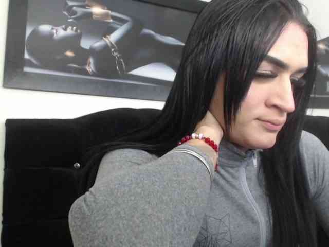 Lia-Vip Live Webcam on BongaCams