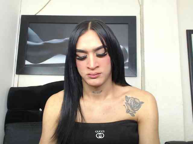 Lia-Vip
