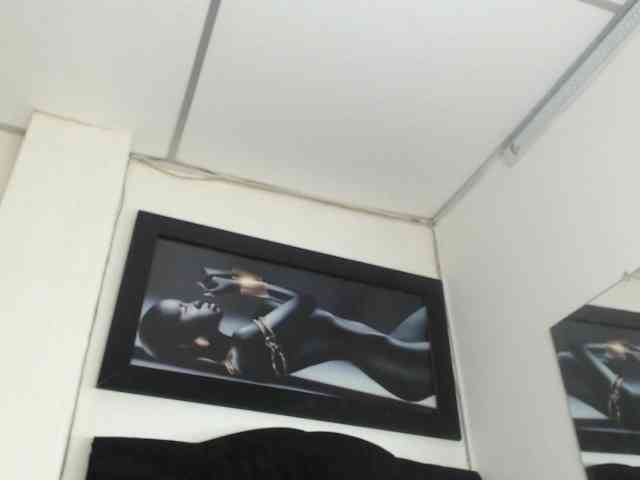 Lia-Vip