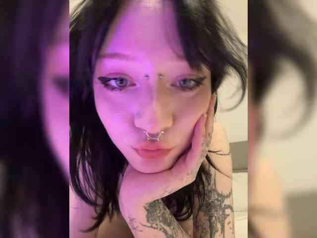 selenasxx1 webcam