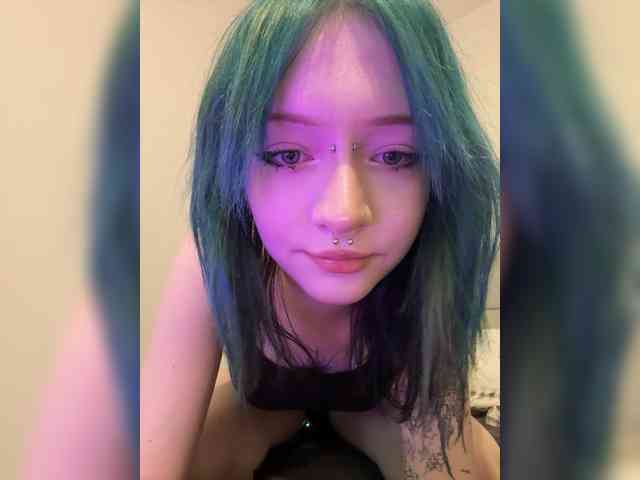 Model: selenasxx1