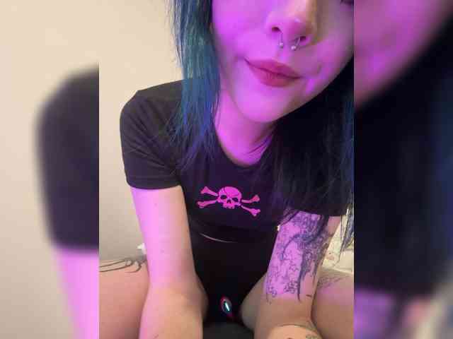 selenasxx1 webcam