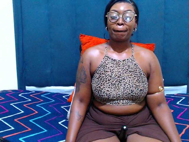 BritneyAss34