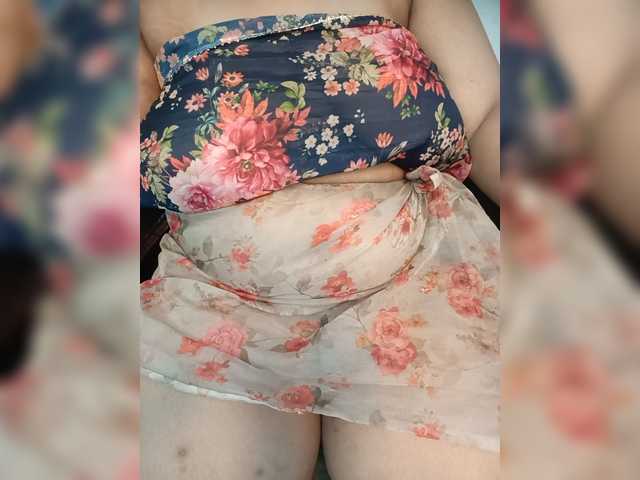 Boldbarbie live cam on BongaCams