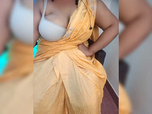 Boldbarbie live cam on BongaCams