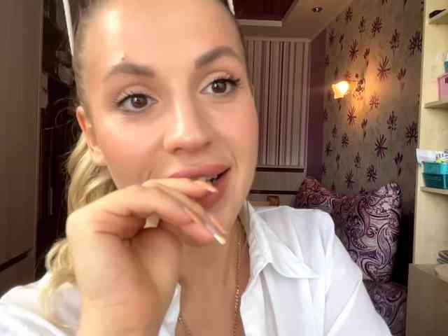 ElsyBraman webcam