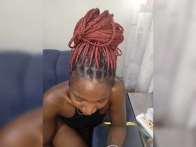 Sweetsina live cam on BongaCams