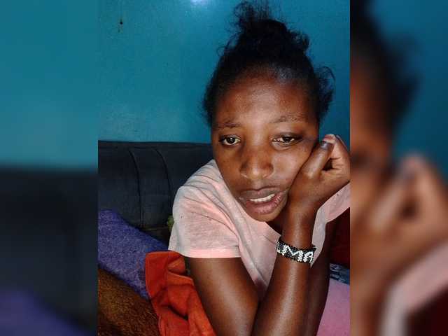 Salomexexyy live cam on BongaCams