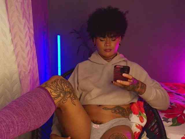 Medusapz22 Live Webcam on BongaCams