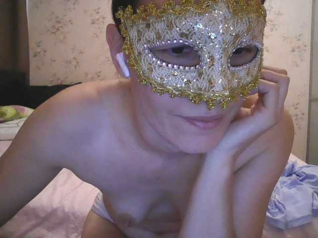 Vedmochka-1 live cam on BongaCams