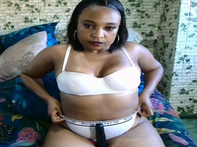 Ebonyseduction00 live cam