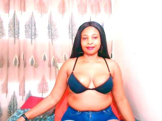 Ebonyseduction00 live cam on BongaCams