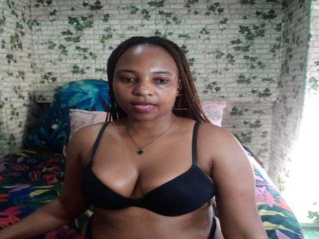 Ebonyseduction00 live cam on BongaCams
