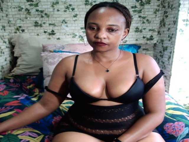 Ebonyseduction00 live cam on BongaCams