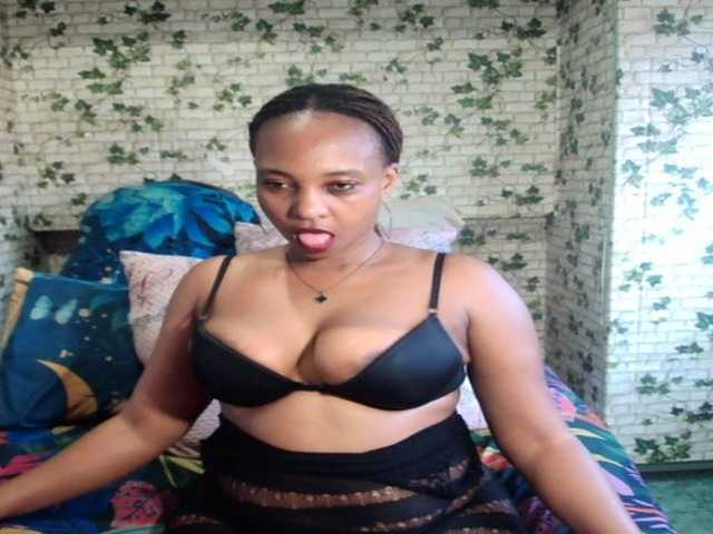 Ebonyseduction00 live cam