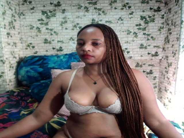 Ebonyseduction00 live cam on BongaCams