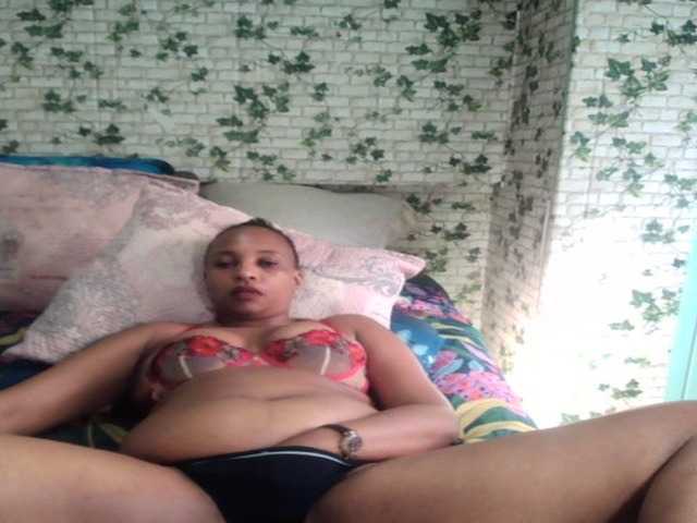 Ebonyseduction00 live cam on BongaCams