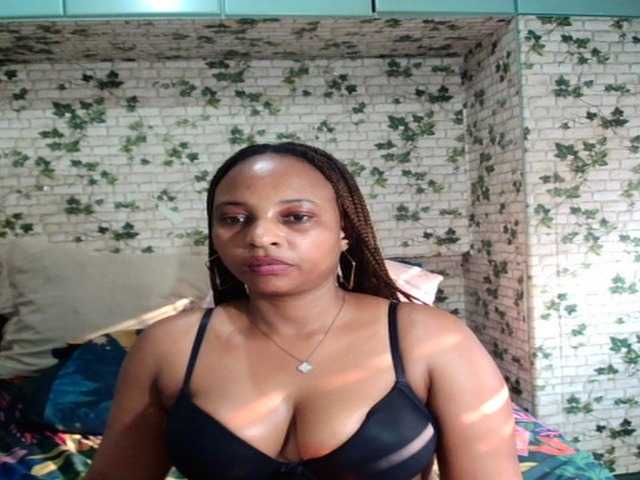 Ebonyseduction00 live cam on BongaCams