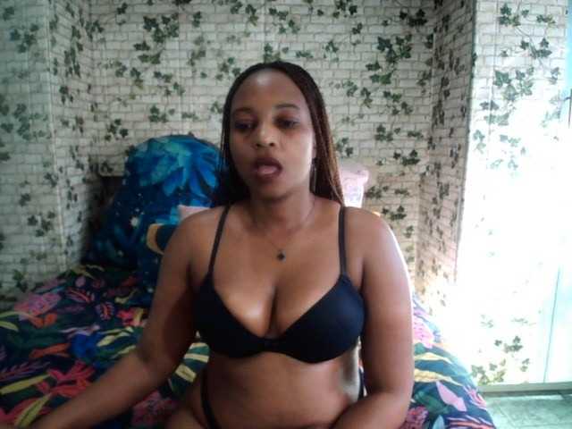 Ebonyseduction00 live cam on BongaCams