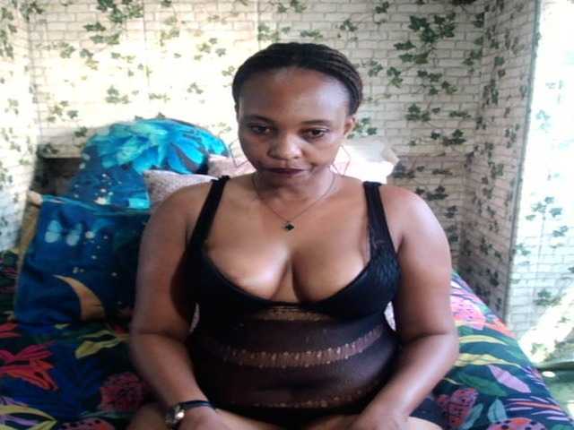 Ebonyseduction00 live cam on BongaCams