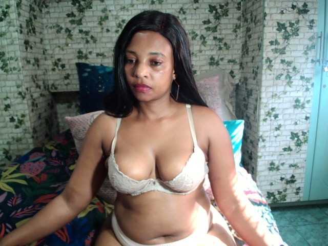 Ebonyseduction00 live cam on BongaCams