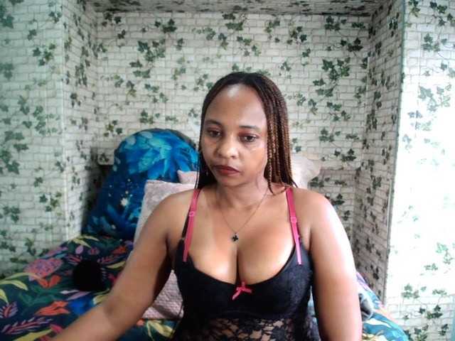 Ebonyseduction00 live cam on BongaCams