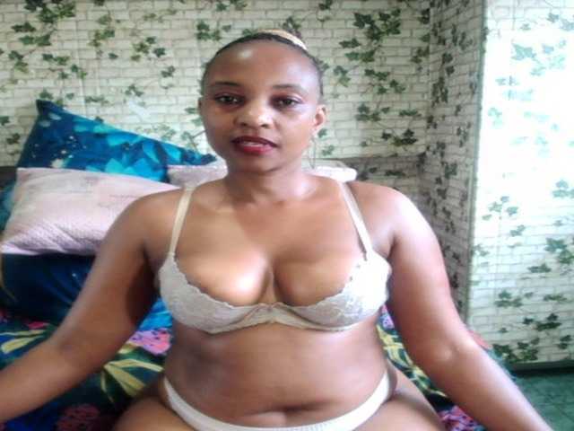 Ebonyseduction00 live cam on BongaCams