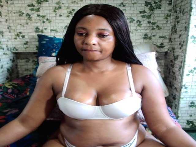 Ebonyseduction00, en vivo ahora en BongaCams