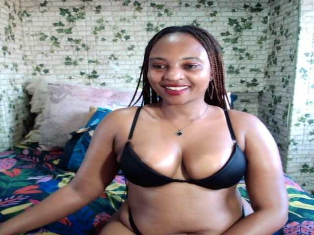 Ebonyseduction00 live cam on BongaCams