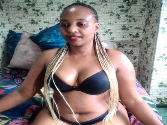 Ebonyseduction00 live cam on BongaCams