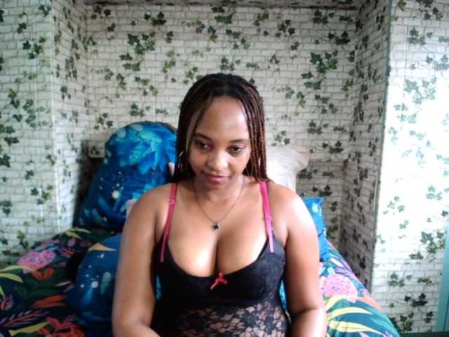 Ebonyseduction00 live cam on BongaCams