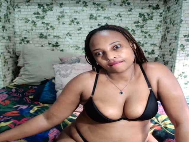 Ebonyseduction00 live cam on BongaCams