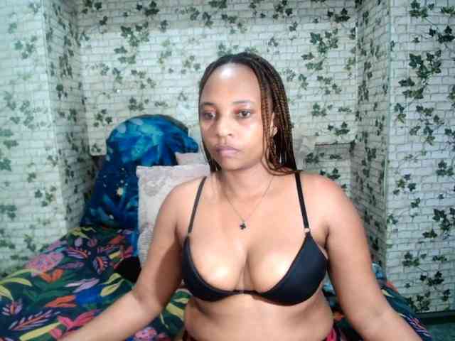 Ebonyseduction00 webcam