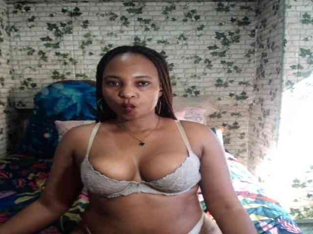 Ebonyseduction00 webcam