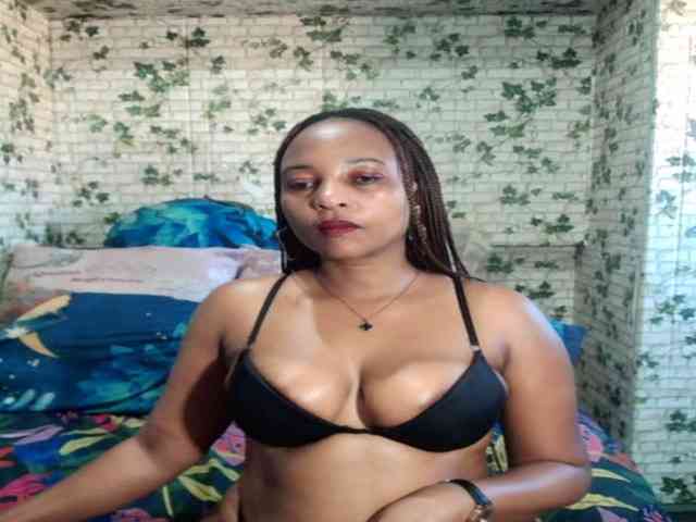 Ebonyseduction00 webcam