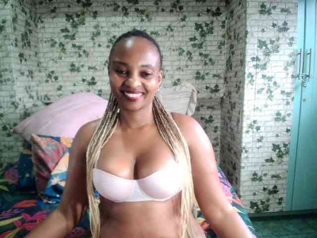 Ebonyseduction00 webcam
