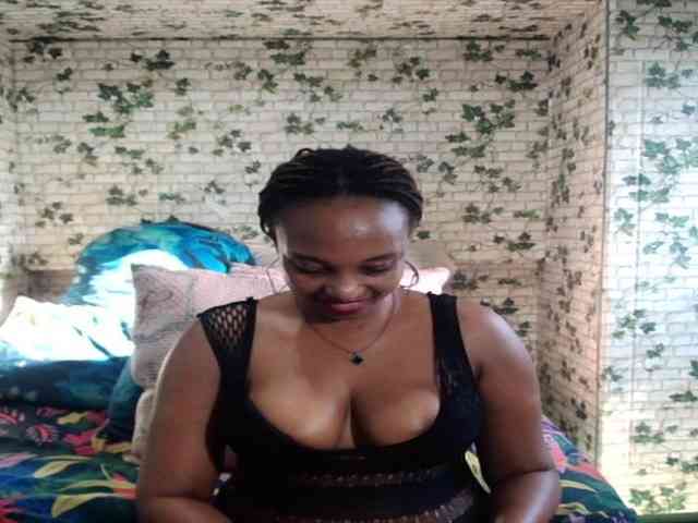 Ebonyseduction00 webcam